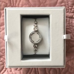 Michael Kors fitness tracker